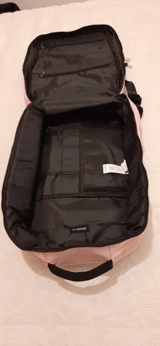 Mochila cabina bajo asiento rosa. 40x30x20