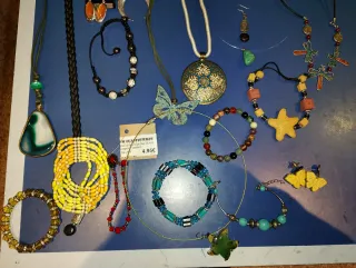 Lote Bisutería Roger & Gallet