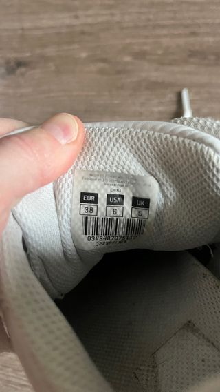 Zapatillas Fila Blancas Clásicas Talla 38