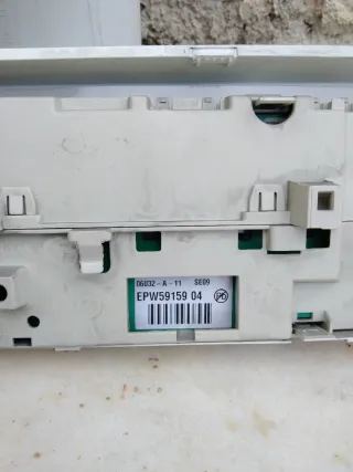 Panel frontal lavadora Bosch
