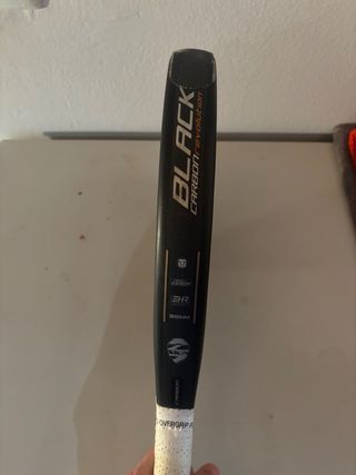 Pala Padel Black Carbon Revolution 18K