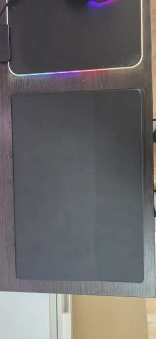 Monitor portatile OLED Uperfetc 16 3K 120Hz