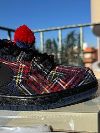 Nike SB Dunk Low Nardwuar