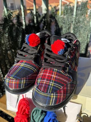 Nike SB Dunk Low Nardwuar