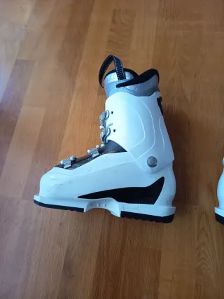 Botas de esquí con casco de regalo