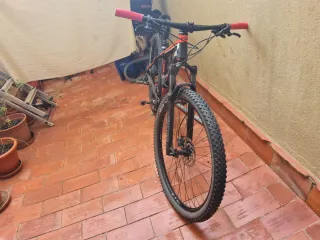 Bicicleta de montaña nueva