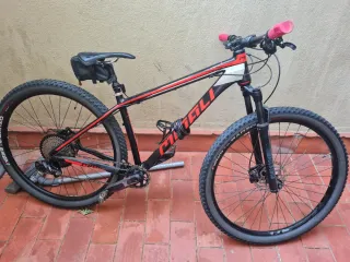 Bicicleta de montaña nueva