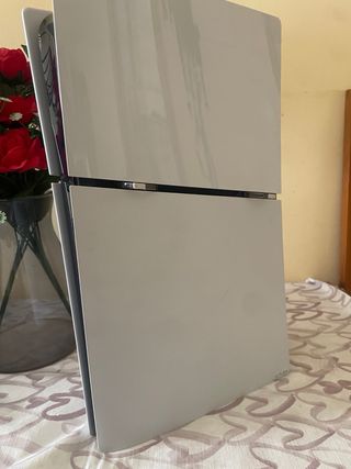 PlayStation 5 Slim Blanca