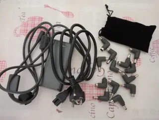 Fuente Alimentación Universal WOXTER 90W