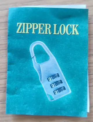 Candado de combinación plateado