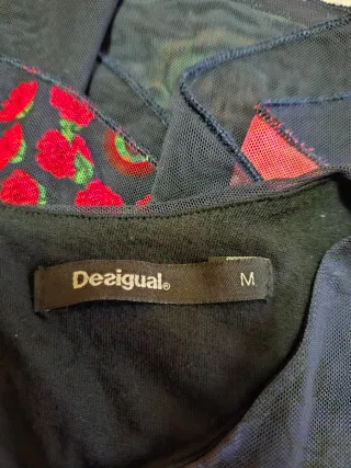 Camiseta Desigual floral manga larga