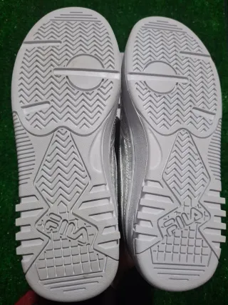 Zapatillas FILA FXVentuno Nuevas Talla 40 Mujer