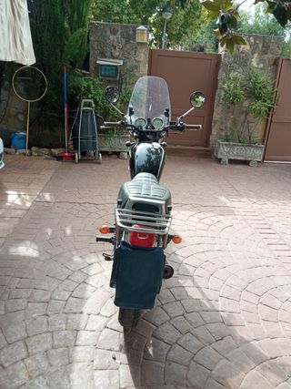 Yamaha SR 250