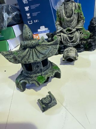 2 Figuras Buda y Pagoda Resina