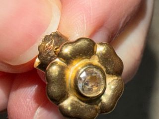 Orecchino singolo oro 18kt