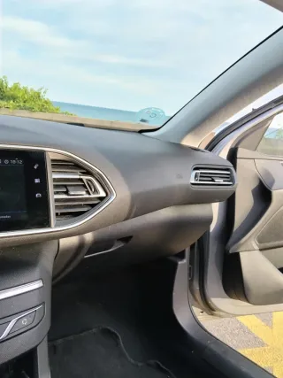 Peugeot 308 2022