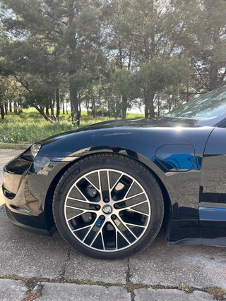 Porsche Taycan 4S