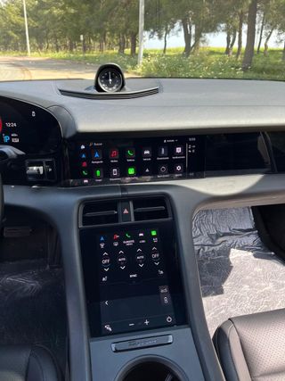 Porsche Taycan 4S