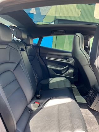 Porsche Taycan 4S