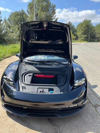 Porsche Taycan 4S