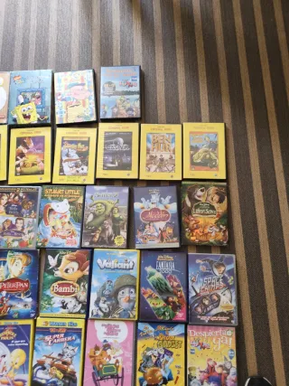 Lote de 65 DVD Looney Tunes, Disney, Barrio Sésamo