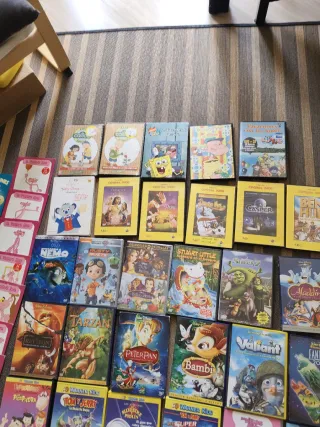 Lote de 65 DVD Looney Tunes, Disney, Barrio Sésamo