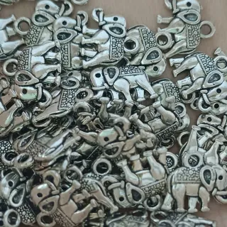 50 Charms de Elefante Plateado