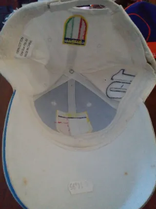 Gorra Italia Escudo y Texto
