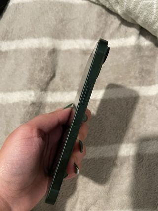 iPhone 13 Verde
