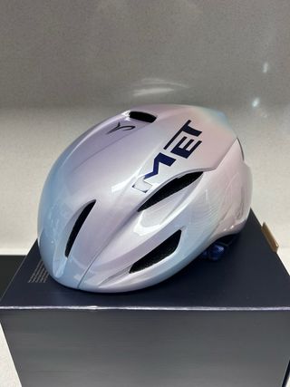 Casco MET Manta Pogacar Talla L