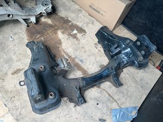 Subchasis delantero Toyota Supra