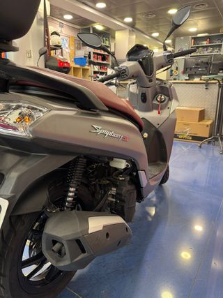 Sym Symphony ST ABS 125 Gris