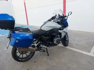 BMW R1200 RS Azul y Blanca