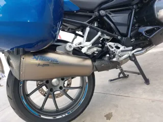 BMW R1200 RS Azul y Blanca