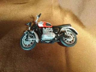 Lote 4 Motos Miniatura Maisto 1:18