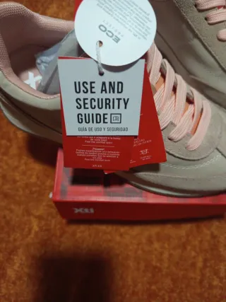 Deportivas Xti beige y rosa