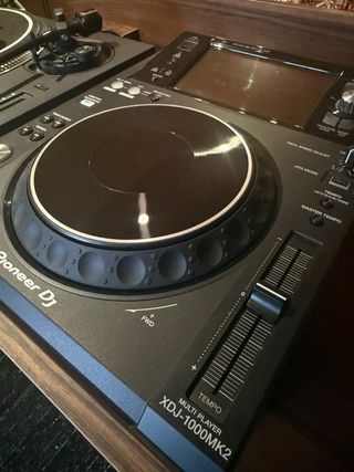 1 - Pioneer XDJ-1000MK2 Reproductor DJ