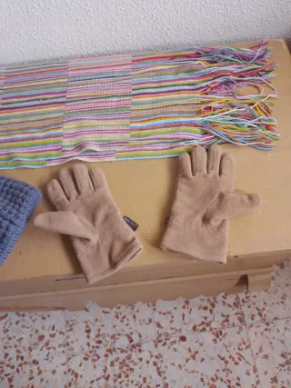 Conjunto gorro, guantes y bufanda