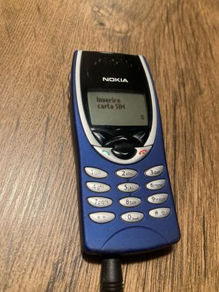 Nokia 8210 Blu