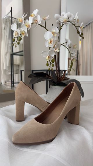 Zapatos de tacón novia ante ARENA