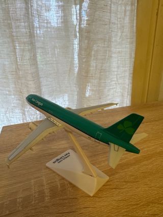 Maqueta Avión Aer Lingus Airbus A320 Escala 1:200