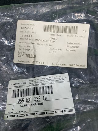 TAPA PROTECTORA FARO DERECHO PORSCHE CAYENNE