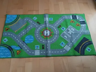 Alfombra infantil de juegos