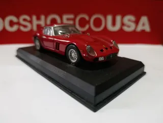 Modellino di Ferrari 250 GTO in scala 1/43