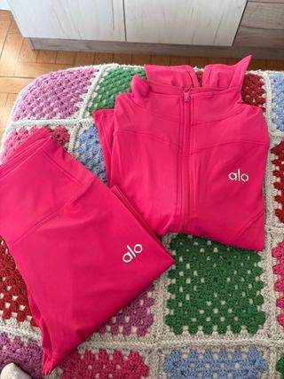 Conjunto deportivo Alo rosa