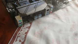 Placa Base ASRock X570 Phantom Gaming 4