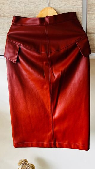 Falda midi Sfera roja