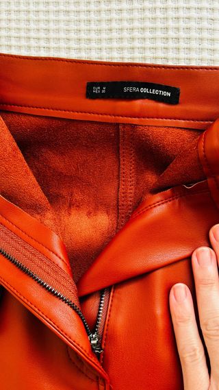 Falda midi Sfera roja