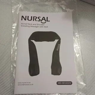 Massaggiatore per collo in similpelle nero