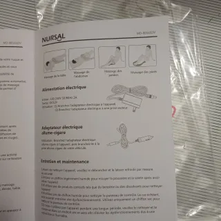 Massaggiatore per collo in similpelle nero